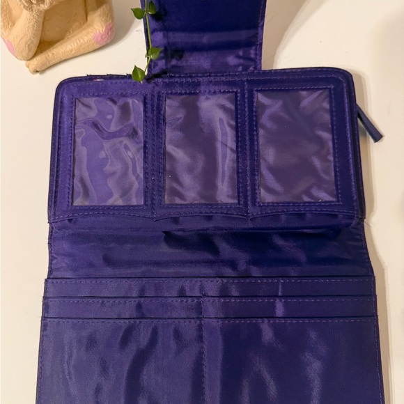 Vintage Avon Red Purple Wallet With Embroidered Hat CC Holder ID Holder - Picture 6 of 12